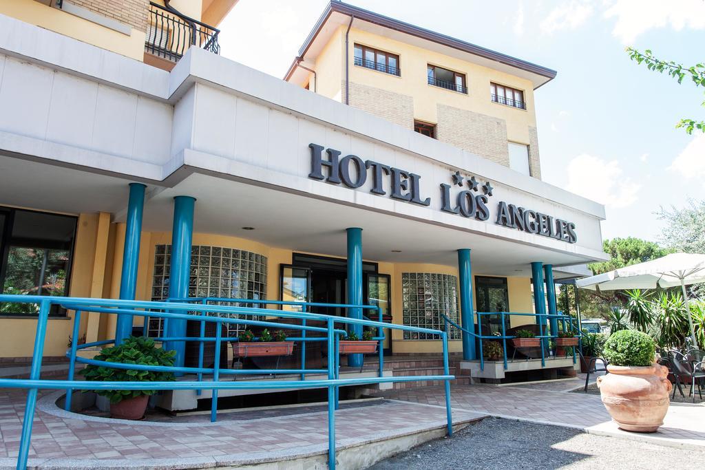 Hotel Los Angeles Assise Extérieur photo